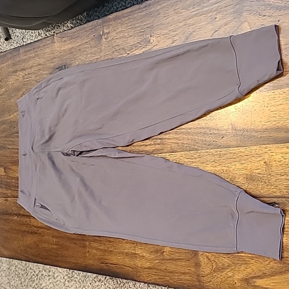Athleta Venice High Rise Jogger size small. - Picture 2 of 8
